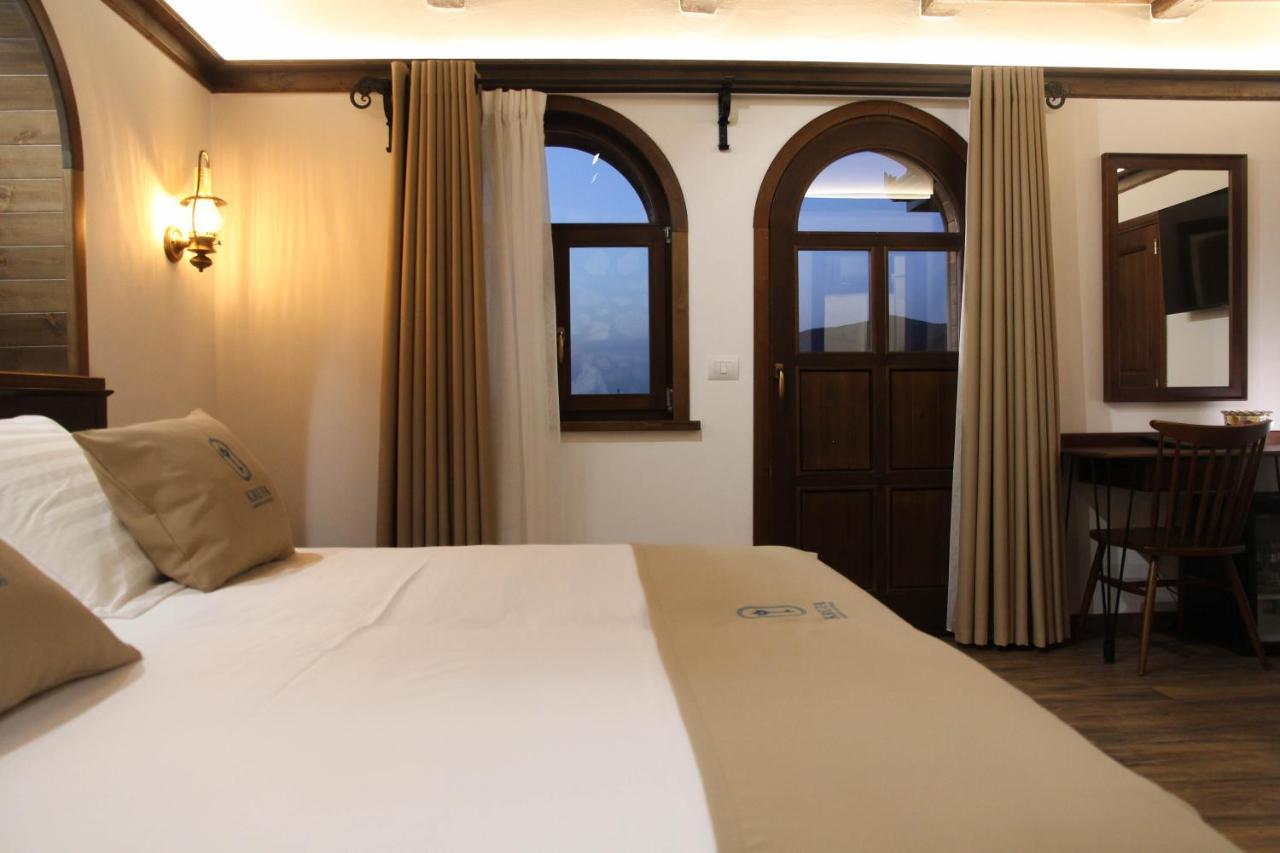 Kruja Albergo Diffuso , Inside Kruja Castle Exteriör bild